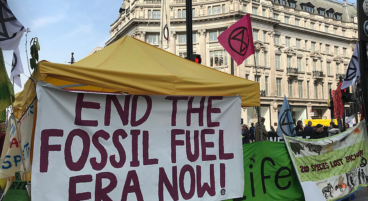 Global greenhouse gas emission has reached critical level