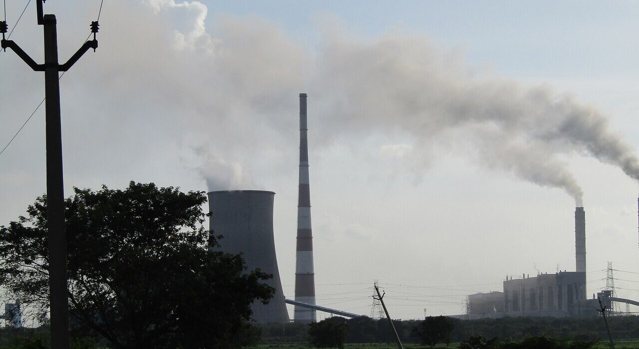 Coal power drop China India 2025