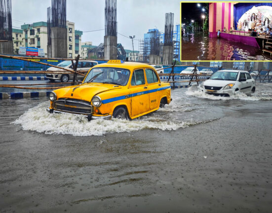 Kolkata Durga Puja flood 2025